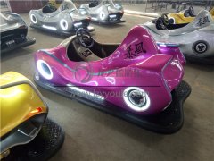 新型游樂(lè)設(shè)備碰碰車也能做到暴風(fēng)漂移？